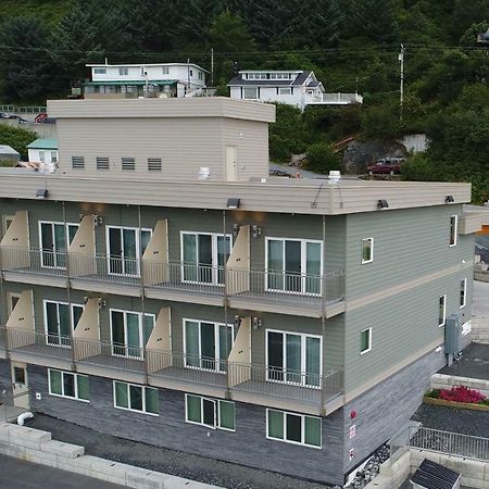 Kodiak Compass Suites Luaran gambar