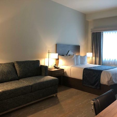 Kodiak Compass Suites Luaran gambar