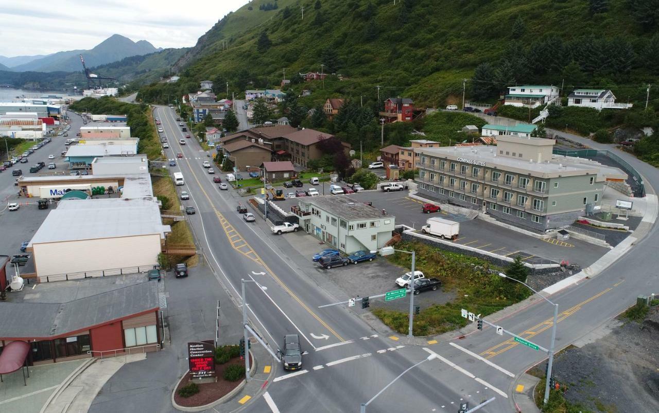 Kodiak Compass Suites Luaran gambar