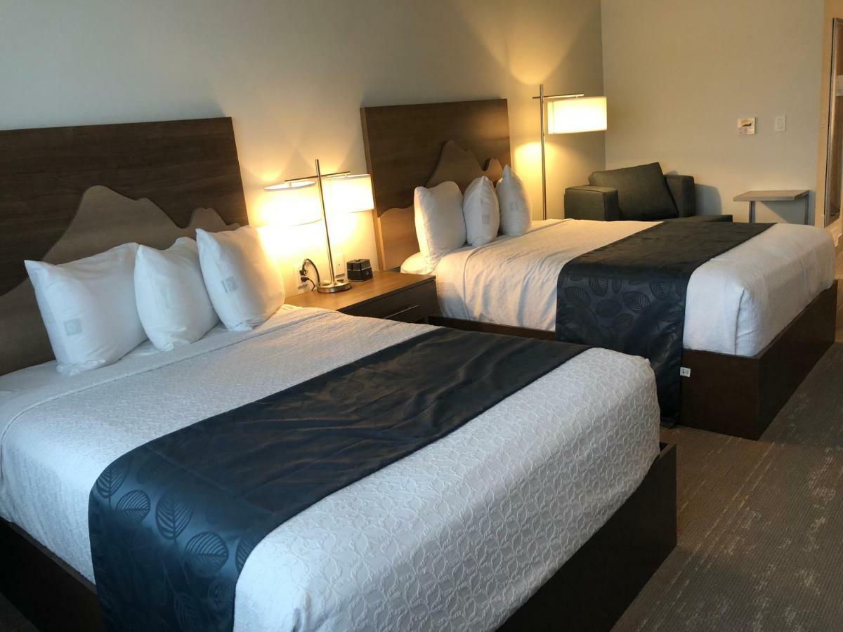 Kodiak Compass Suites Luaran gambar